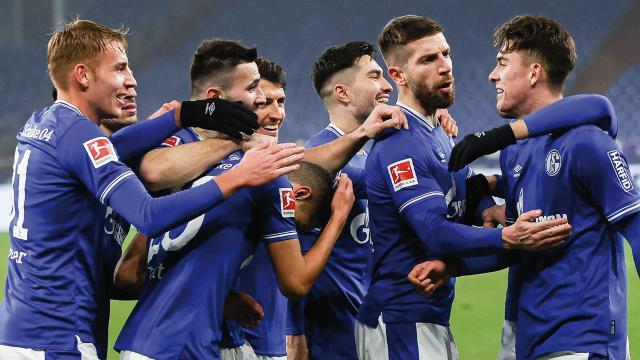 Schalke 04 Ligde 30 Maçlık Kazanamama Serisine Son Verdi!