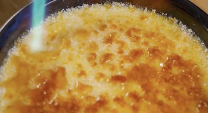 Bu Tatlıya Fransız Kalmayın! Fransa’nın Meşhur Creme Brulee Tatlısı Tarifi!