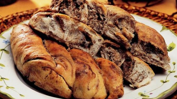 Çörek Severler Buraya! Çay Saatlerinin Vazgeçilmezi Haşhaşlı Çörek Yapıyorum!