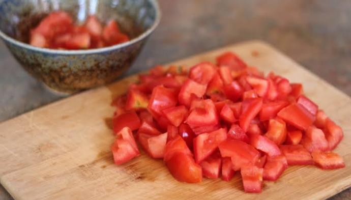 Hem Yerim Hem Kilo Almam Diyenlere Fit Ve Doyurucu Panzanella Tarifi!