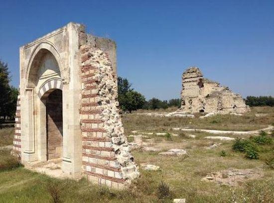 Edirne Sarayı kalıntıları