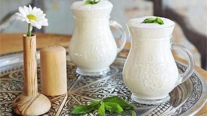 Evde Mükemmel Ayran İçmek Sizinde Hakkınız: Ayran Yapımını Anlatıyorum!