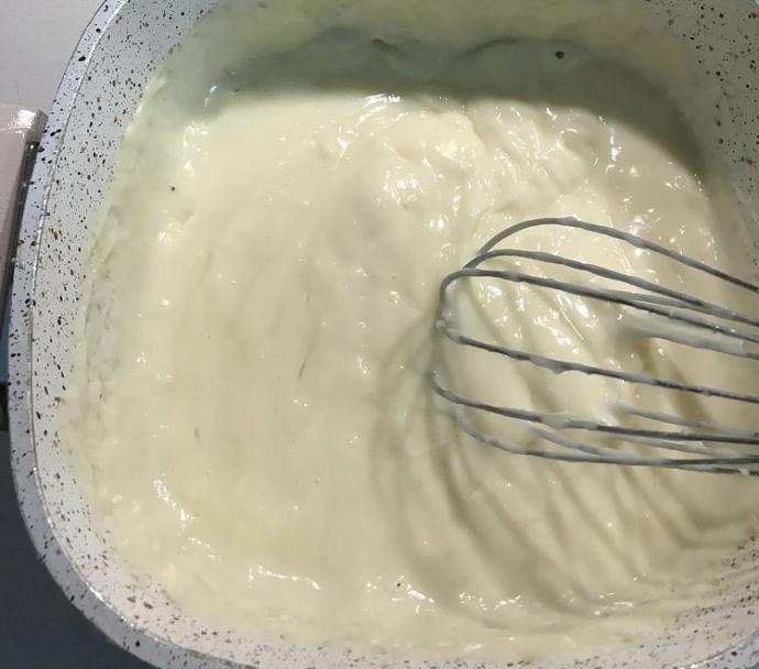 Çıtır Çıtır Bir Lezzet: Kadayıflı Muhallebi Tarifi 🍨