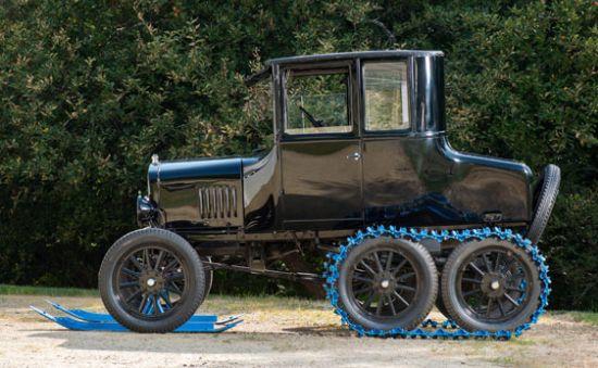 1927de yapılan ilk kar ekipmanlı Ford otomobil