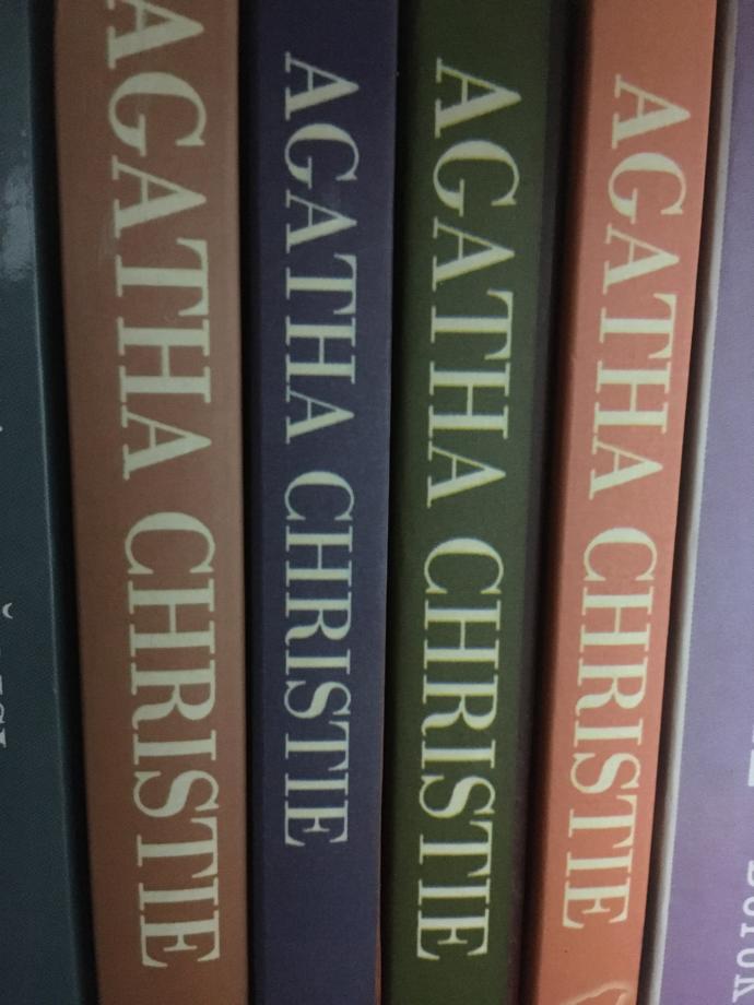 Polisiye Gerilim Romanlarının Üstadı Agatha Christie'nin En Beğendiğim Eserleri