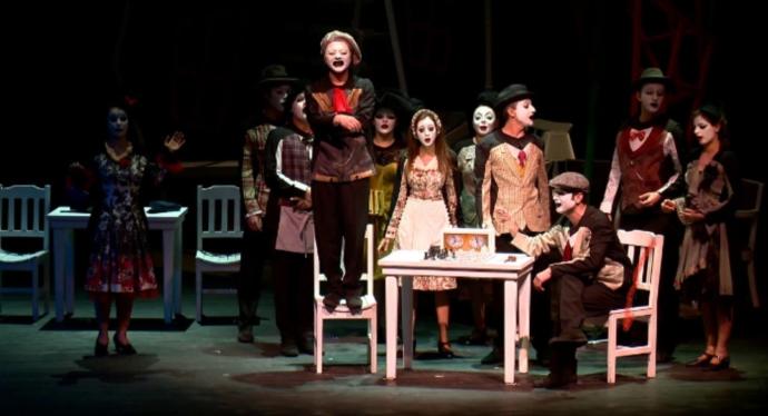 İnsanı İnsana İnsanca Anlatan 5 Sahne Performansı!
