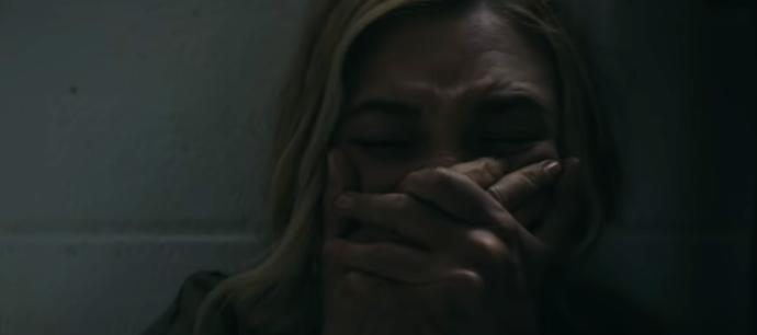 Bir Genç Kızın Baskın Yapılan Okuldaki Mücadelesi: Run Hide Fight
