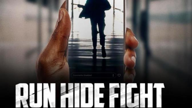 Bir Genç Kızın Baskın Yapılan Okuldaki Mücadelesi: Run Hide Fight