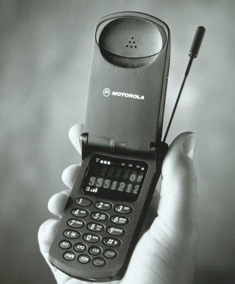 Gerçek manada cepte taşınan ilk telefonlardan biri