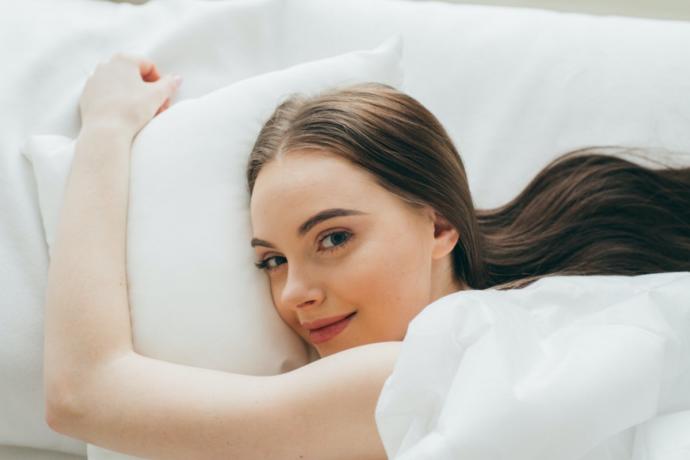 Bu Gece Maskeleri İle Saçlarınıza Uyurken Bakım Yapın