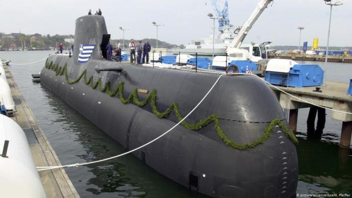 Yunanistanın type 214 AIP denizaltısı.