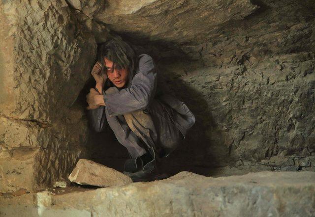 Her Şey Sil Baştan: Sezon Finali Gibi Bir Bölümle Ekrana Gelen #Çukurda Aras Bulut İynemlinin Oyunculuğu Şapka Çıkarttı