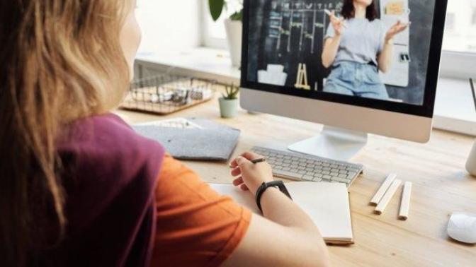 "Öğrenciler Neden Yüz Yüze veya Online Eğitim İstiyor?" Sorularına Verilebilecek Bazı Cevaplar!