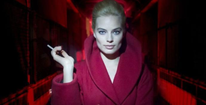 Başrolde Margot Robbie güzelliğiyle dikkat çekiyor...
