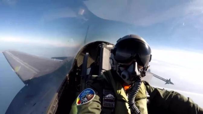 Yapay Zeka, Dogfight Simülasyonunda İnsan Pilotu 5 kez Yendi!