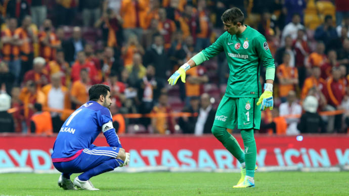 O Galatasarayın Vazgeçilmezi: Kaleci Performansıyla Herkesi Büyüleyen Fernando Muslera!