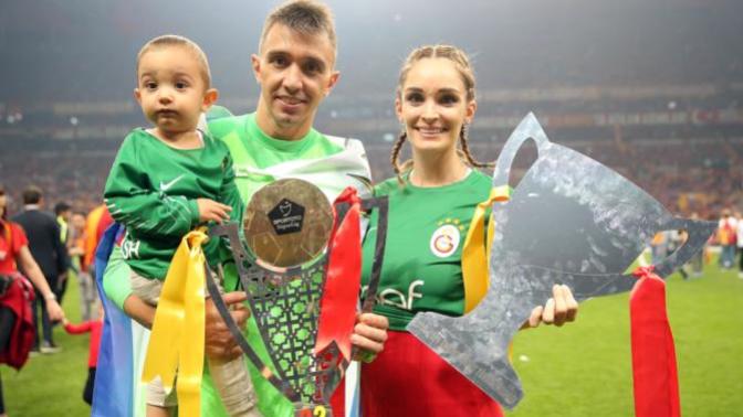 O Galatasaray'ın Vazgeçilmezi: Kaleci Performansıyla Herkesi Büyüleyen Fernando Muslera!