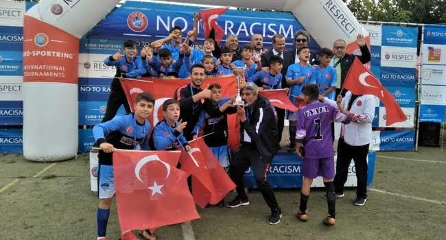 Şırnaktan Barcelonaya Uzanan Bir Başarı Hikayesi: UYAFA Akademisi!
