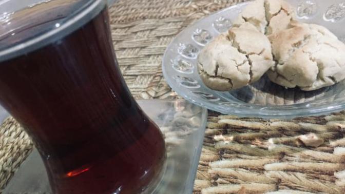 Evin İçini Misler Gibi Kokutacak Bir Tahinli Kurabiye Tarifi!
