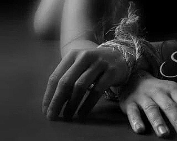Seksin Değil Kuralların Etrafında Dönen Bir Dünya: BDSM Perdesini Aralıyoruz-Sahne 2