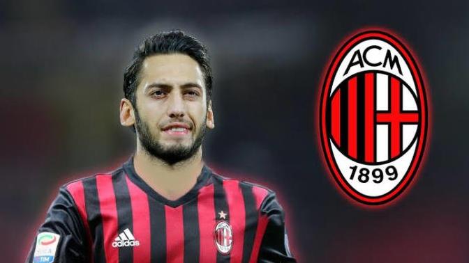 AC Milan'ın 10 Numarası: Hakan Çalhanoğlu!