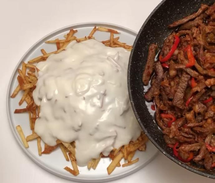 Kırmızı biberli çökertme kebabı