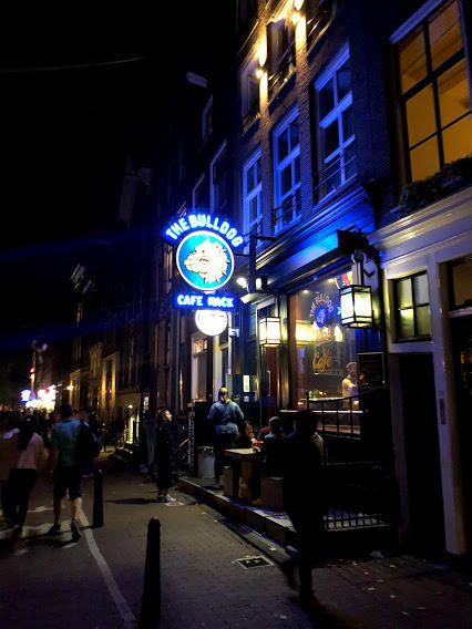 The Bulldog c*ffee shop