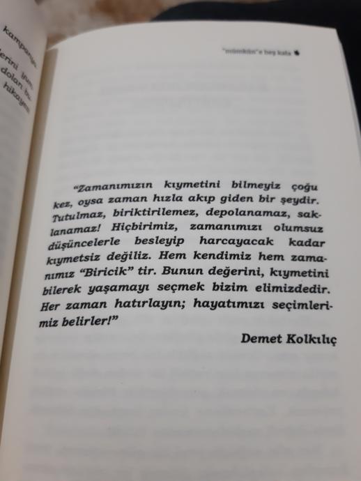 Demet Kolkılıç İmzalı, Mümküne Beş Kala Kitabı İle Buluşma Hikayem