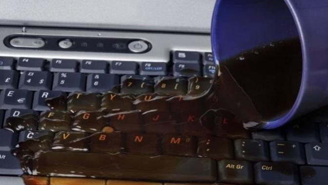 Dizüstü Bilgisayar Kullanırken En Sık Yapılan Ancak Yapılmaması Gereken 5 Hata