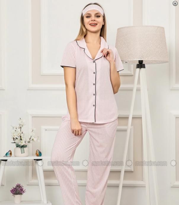 yakası açılan pijama kolay emzirme sağlar