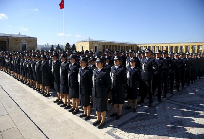 Polis Adaylarını Buraya Alalım: Polis Akademisinde Her Öğrencinin Yaşayacağı 5 Durum!