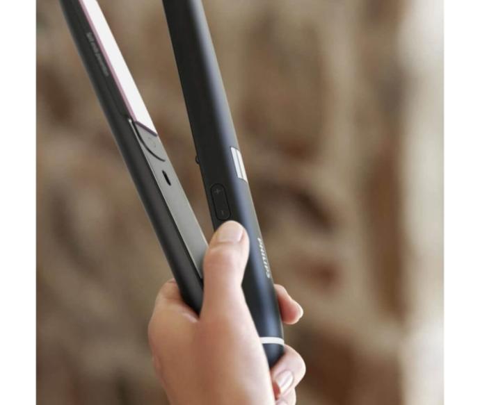 Yeni Aldığım Düzleştirici Deneyimim: Philips Vivid Ends Care Saç Düzleştiricisi!