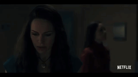 Korku Severler Buraya: İzlerken Sizi Oturduğunuz Yere Sindirecek Film/Dizi Önerileri