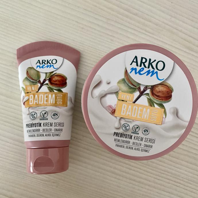 48 Saat Boyunca Nemli Bir Cilt İçin Keşfimi Öğrenmeye Hazır Ol!