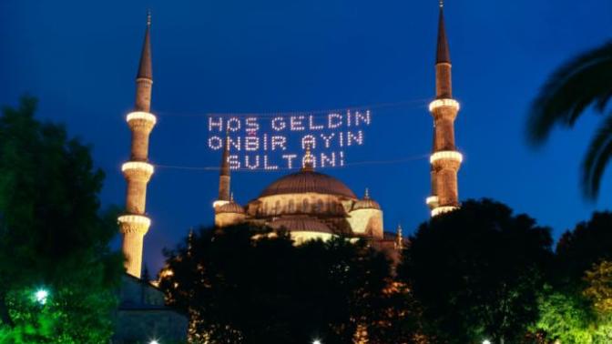 Ramazan Ayında Her Sene Görmeye Alıştığımız Durumlar!