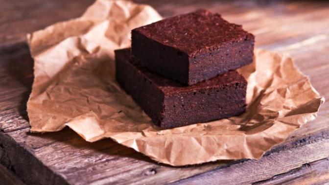 Unsuz, Yağsız, Şekersiz Protein Deposu Pişmeyen Fit Brownie 🤞