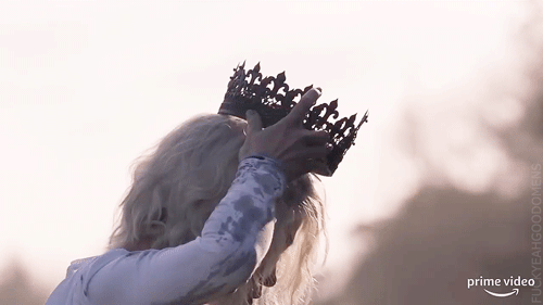 Açılın Queen geliyooor!