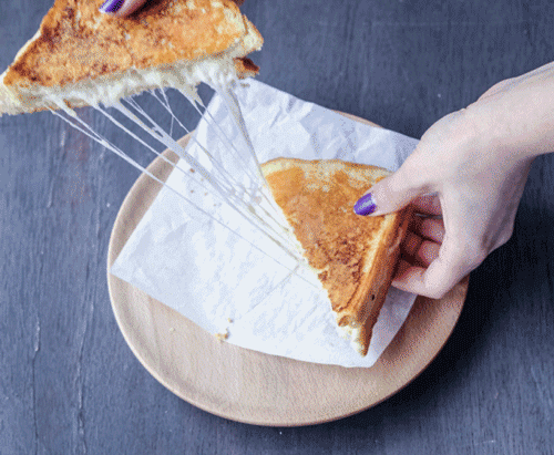 Sucuklu Kaşarlıyı Tahtından Edecek Tost Tariflerim!