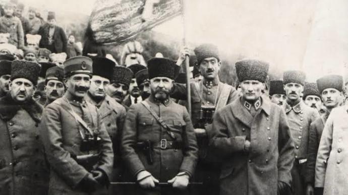 Mustafa Kemal paşa ve beraberinde Anadoluya çıkan kurmay subay heyeti