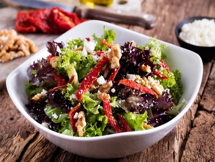 mevsim salata