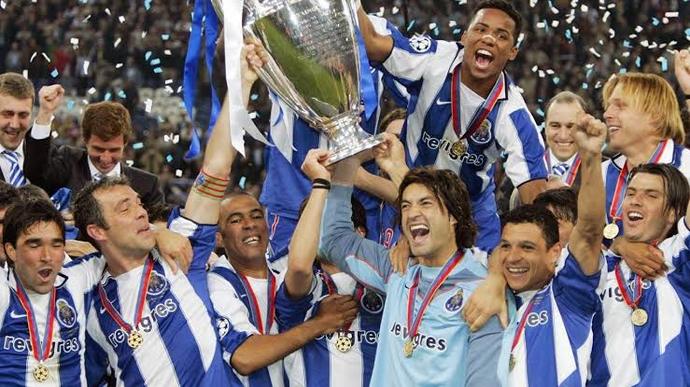 Futbol Oyun Olmaktan Çıktı: Futbol Sektörü!