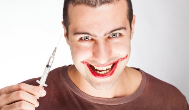 İlişki Yaşadığınız Kişiyi Manipüle Etme Yolları!