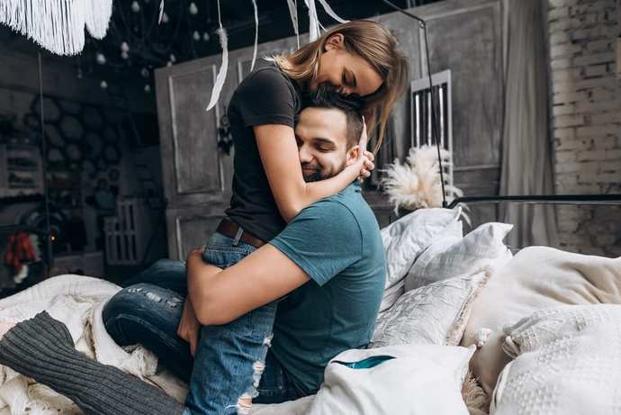 Evleneceklerin Dikkatine! Evliliğinizde Asla Yapmamanız Gereken 10 Davranış!