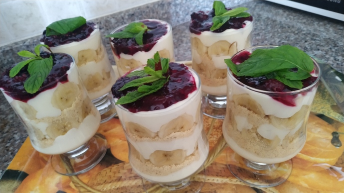 Ekşi Ve Tatlının Bir Araya Geldiği Mayhoş Bir Tatlı: Ekşi Karadutlu Magnolia