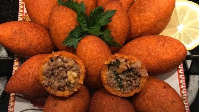 Çatlamayan Dağılmayan İçli Köfte Tarifi