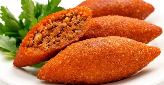 Çatlamayan Dağılmayan İçli Köfte Tarifi