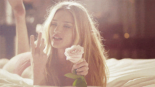 Mesajlarına Cevap Olarak 💩 Emojisi Atmak İstediğim İnsan Tipleri