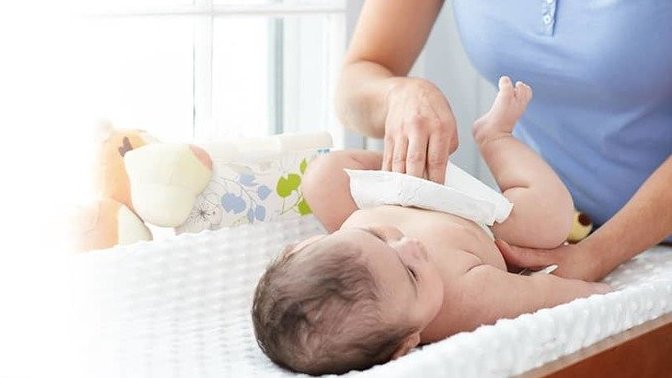 Bebek Bakım Ürünlerinden Islak Mendil Nerede Nasıl Kullanılır?