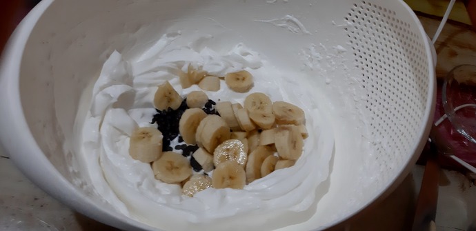 Pişirme Derdi Yok! Hazır Kek İle Köstebek Pasta Tarifi