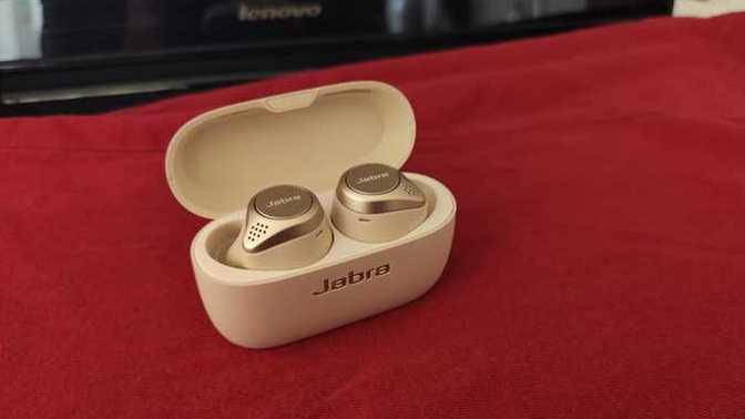 Müziğin Ritmini Hissetmek İsteyenlere: Jabra Elite 75T İncelemesi